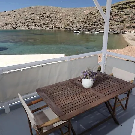 Agia Eirini Studio Skiron By The Sea Apartamento *